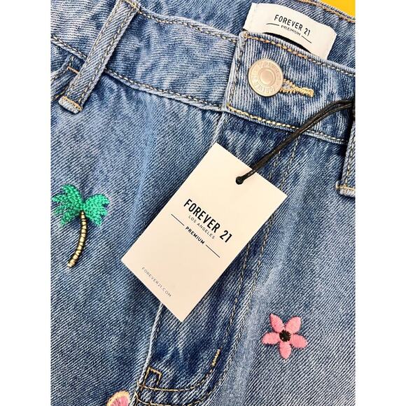 Forever 21 Tropical Fruit Palm Tree Embroidered Cut Off Mid Rise Jean Shorts NWT - Picture 9 of 9